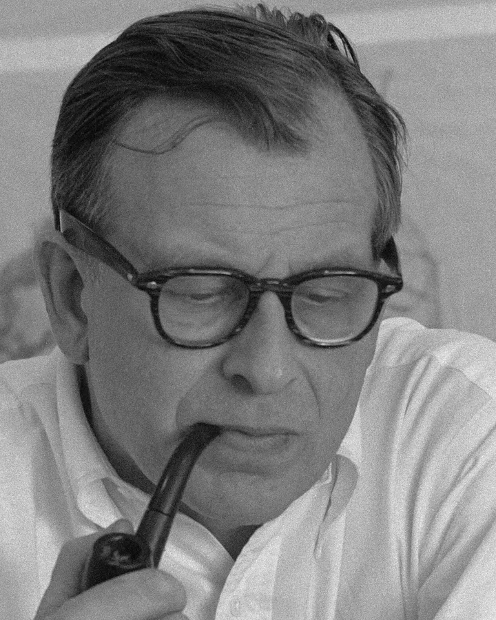 Retrato de Eero Saarinen